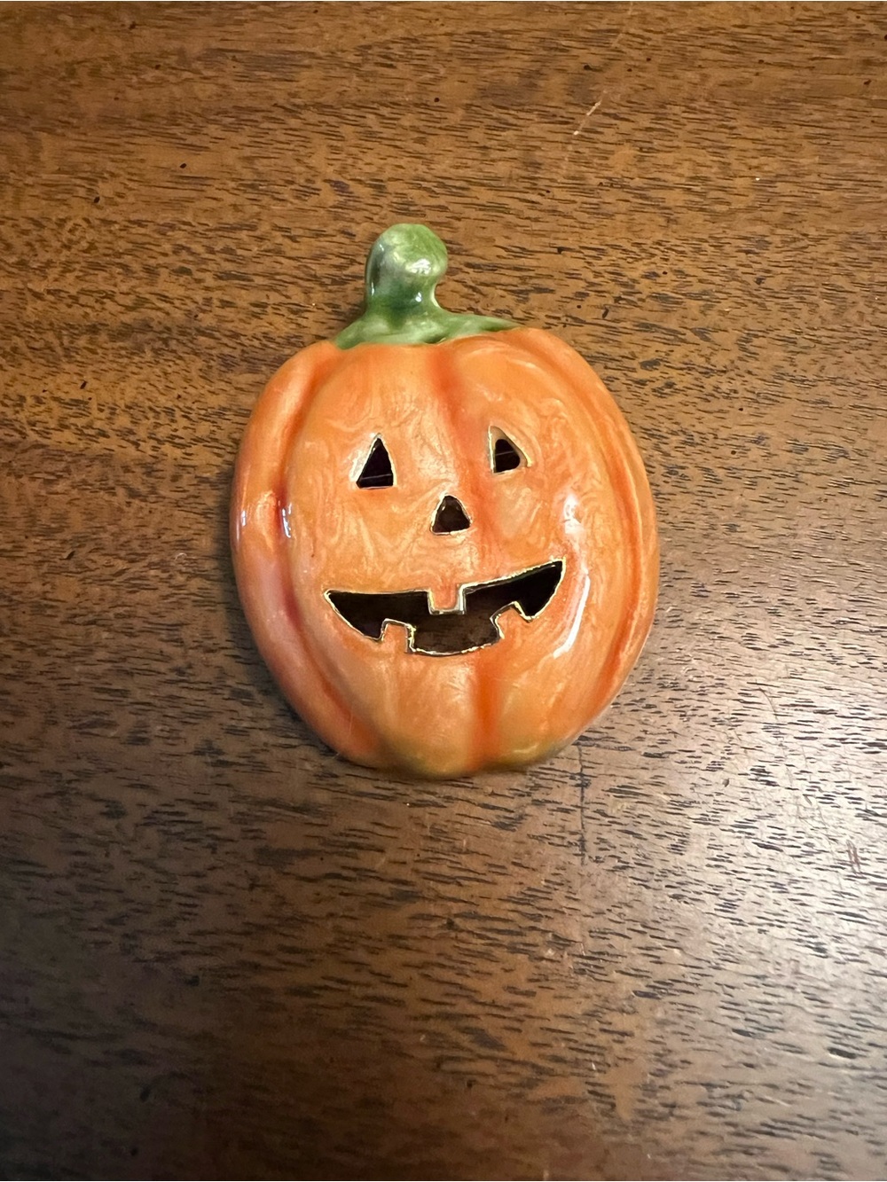 Vintage Enameled Jack-o'-Lantern Brooch with Green Stem